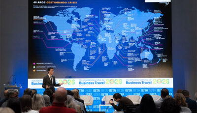 Iván Escobar (International SOS)